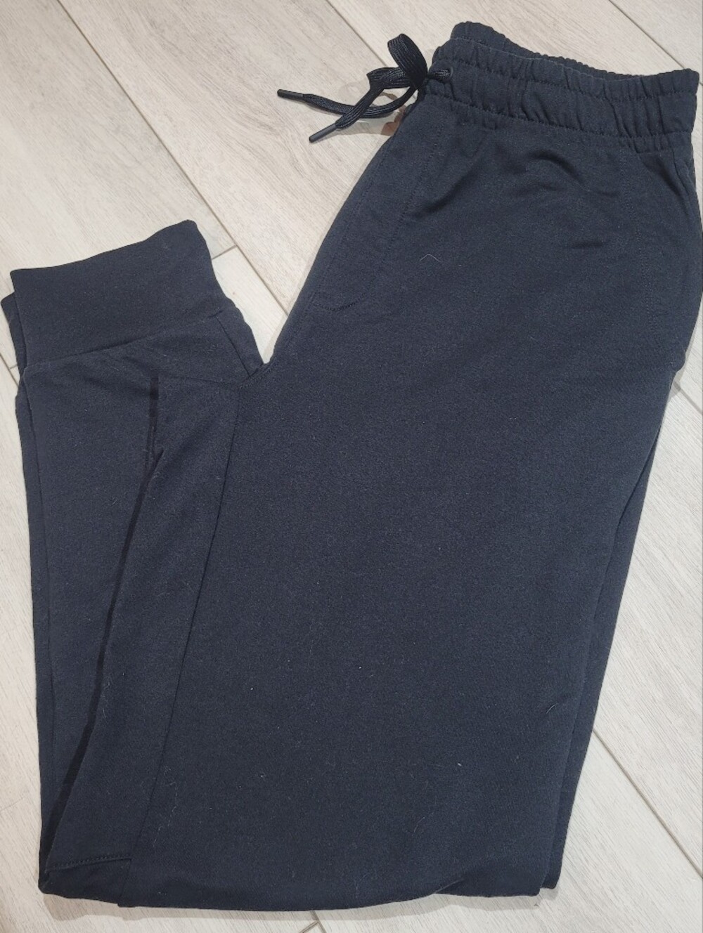 Lole Men's Drawstring Waist Casual Joggers Medium Black Athleisure Travel Comfy